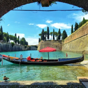 Gondola Service